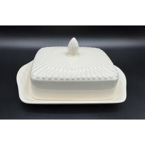 Wedgwood Queen’s Ware Cream Porcelain EDME Lidded Butter Dish Made in England